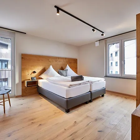 Wax-n-stein * Γκάρμις-Παρτενκίρχεν